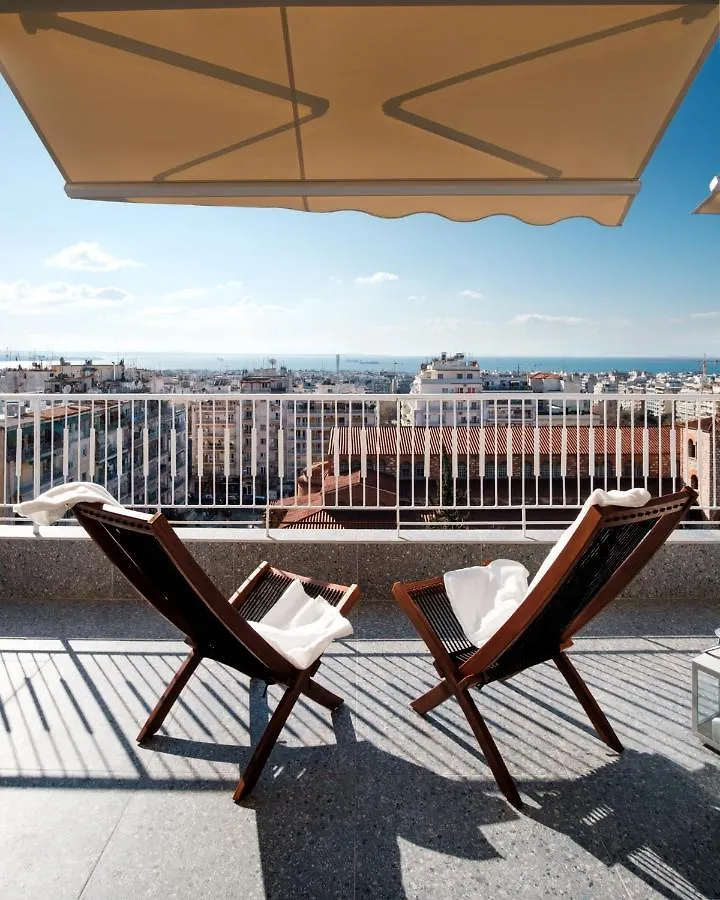 Home Is Thessaloniki Apartment