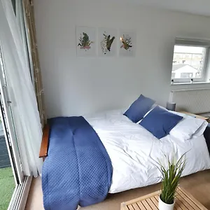 Garden Tower Flat , London Großbritannien
